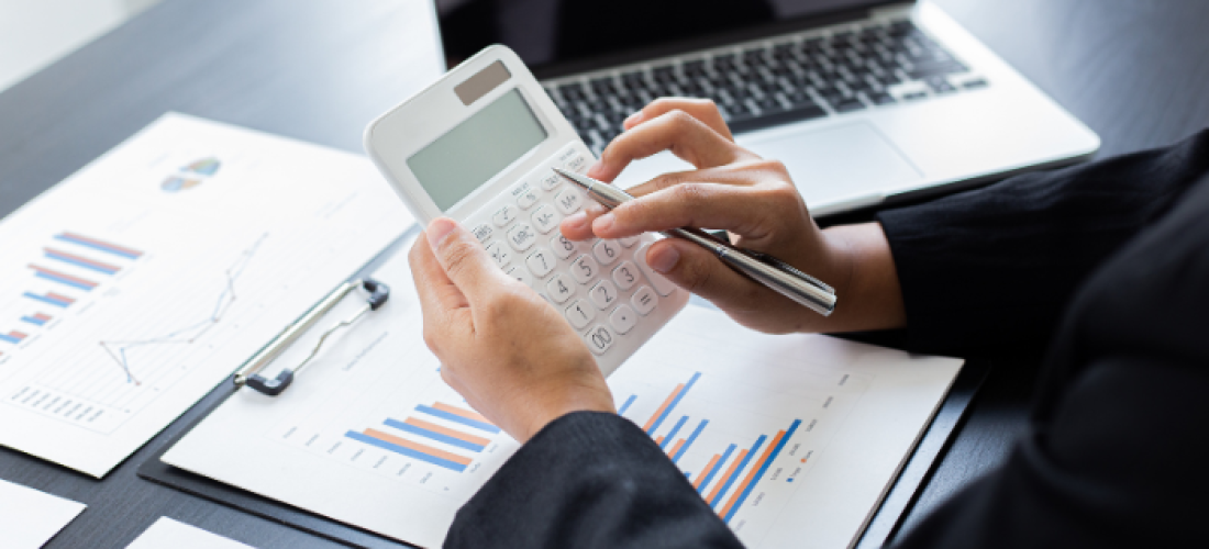 Laura Lloyd Header Banner for Blog